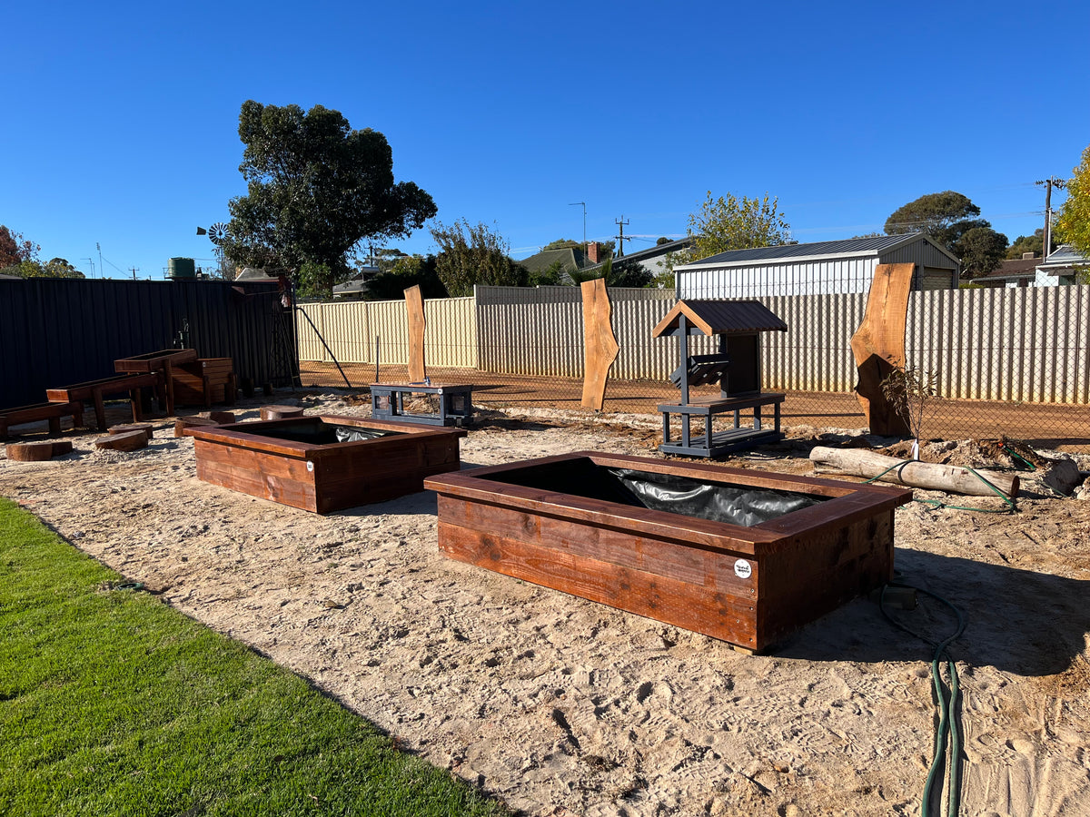 Raised Timber Garden Bed – School & Education Garden Planter