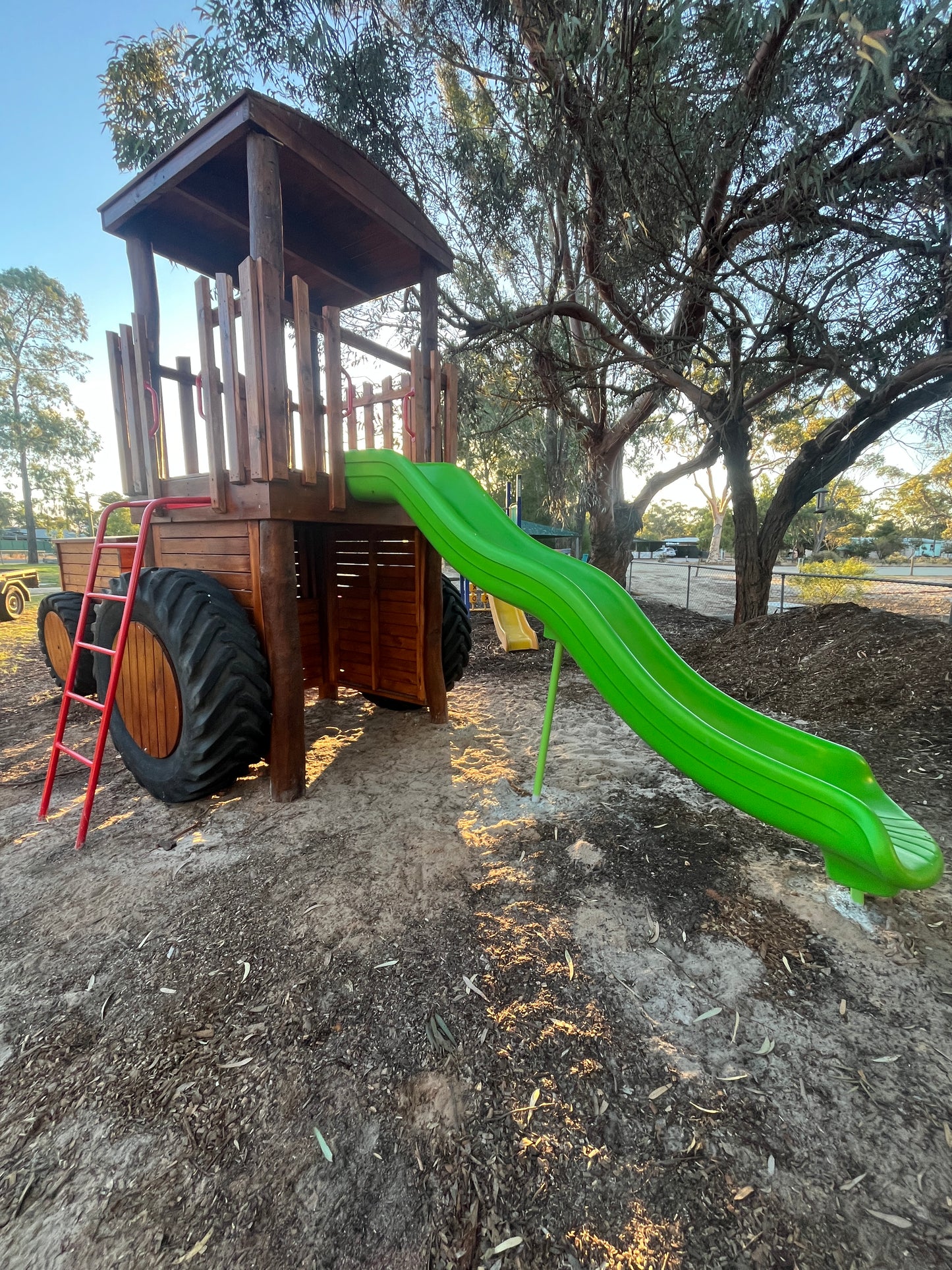 Nature Play Tractor