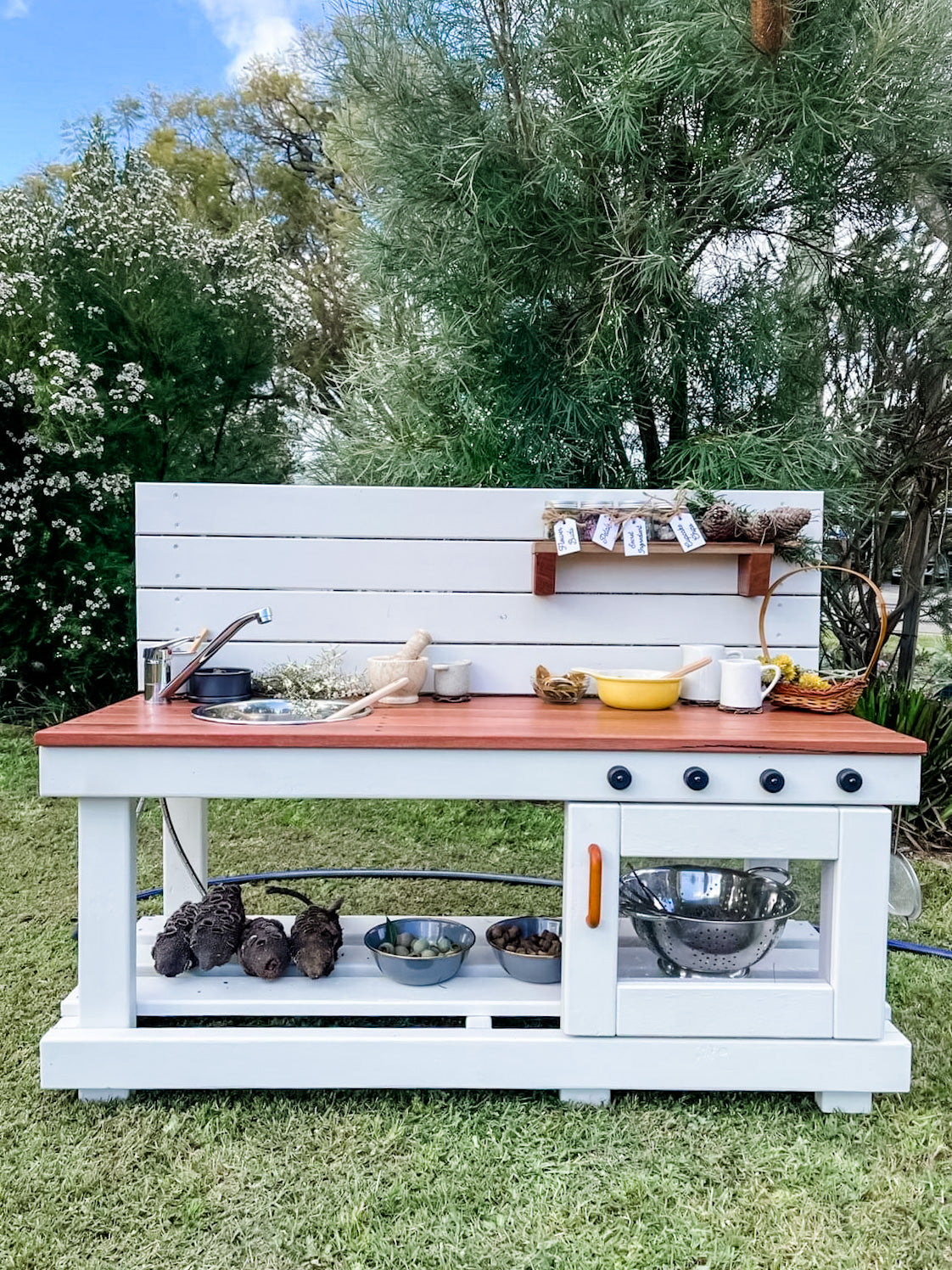Learn by Nature Sensory Mud Kitchen