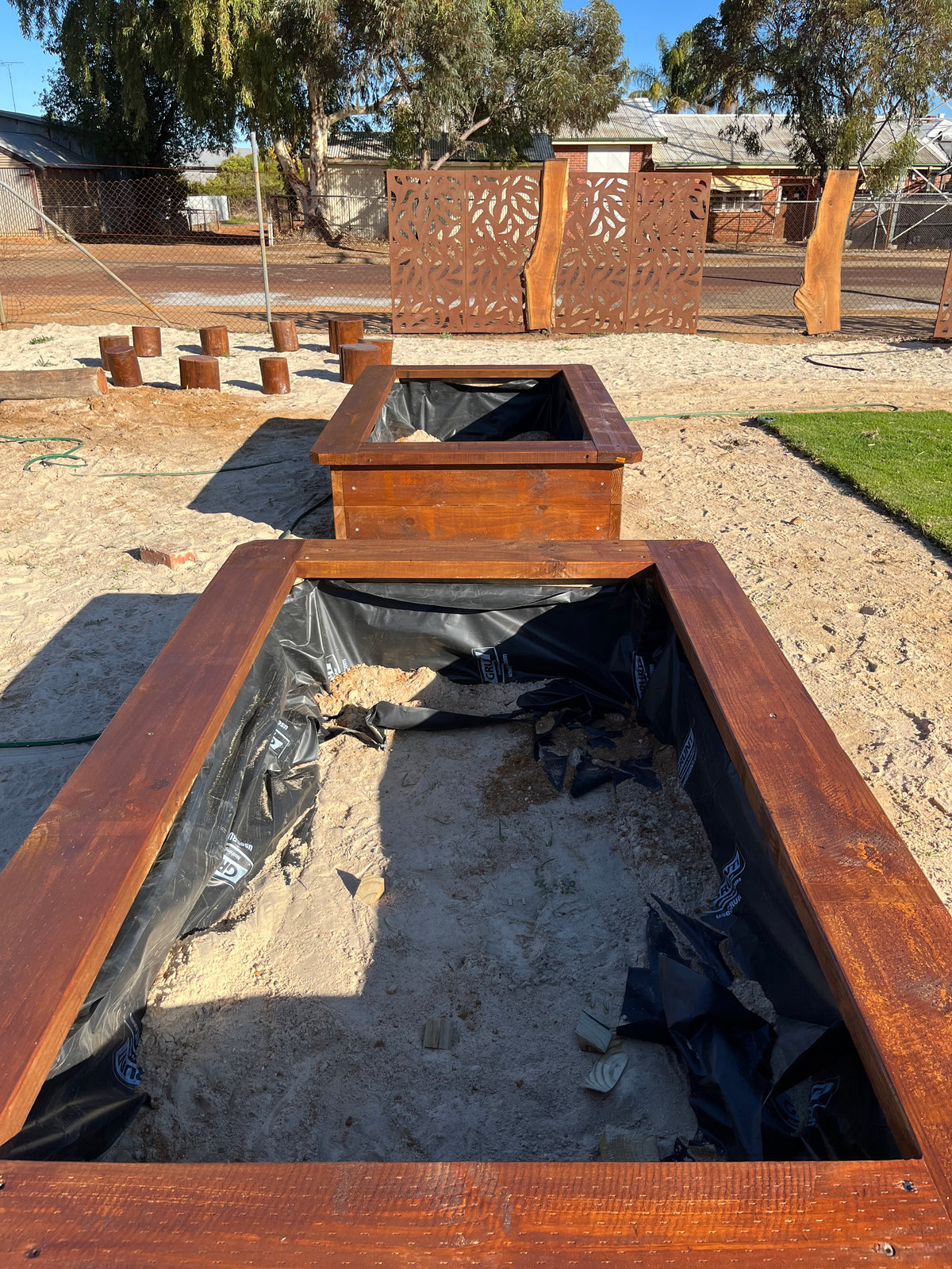 Raised Timber Garden Bed – School & Education Garden Planter