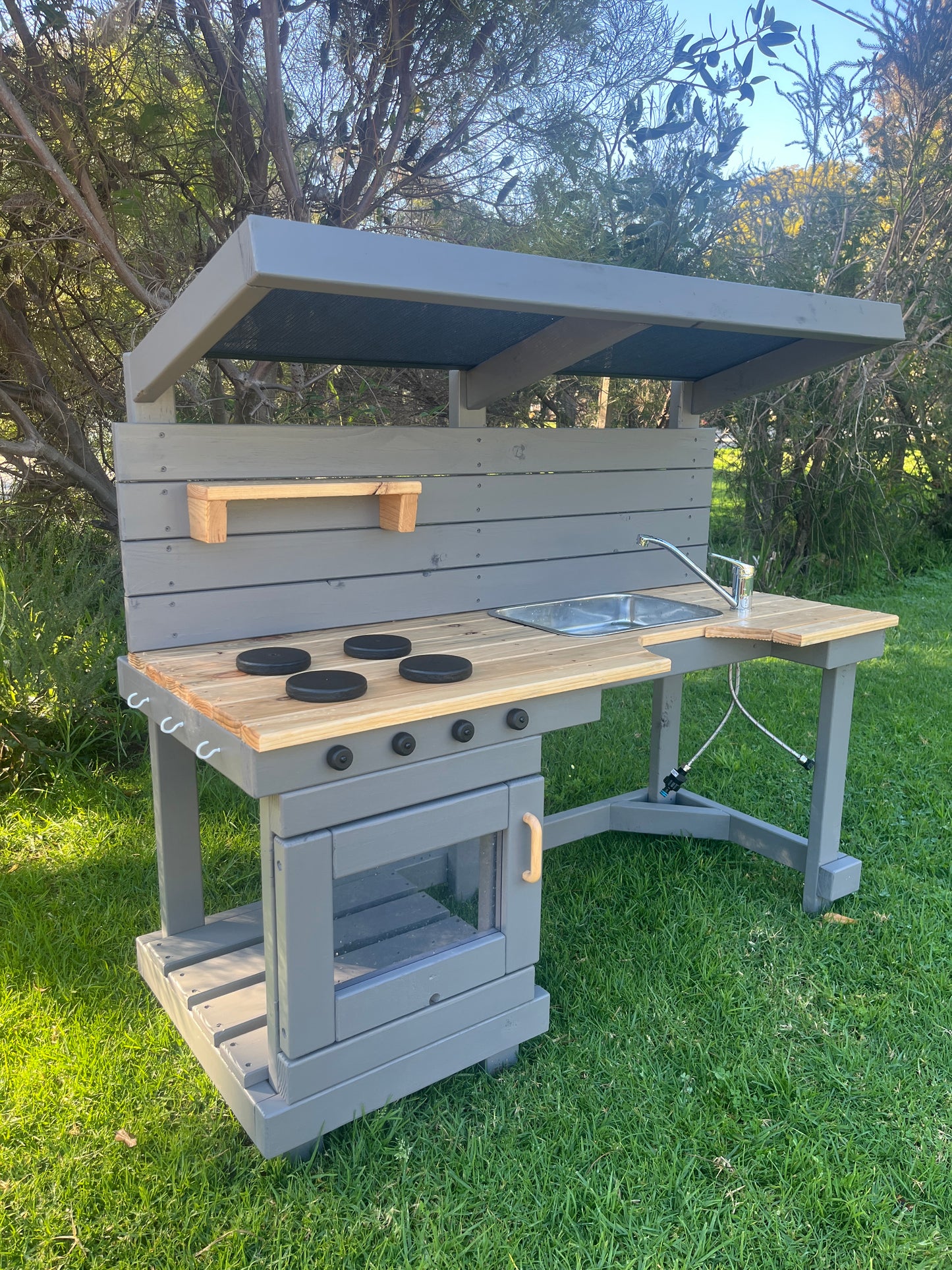 Accessible Sensory Mud Kitchen – Timber Outdoor Play Kitchen